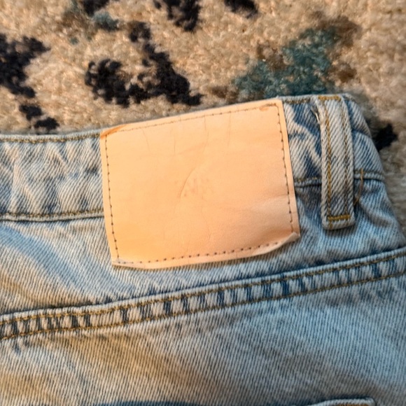 Zara Womens Jeans US Size 4 Raw Hem Light Wash Blue Wide Leg High Rise - Picture 2 of 15